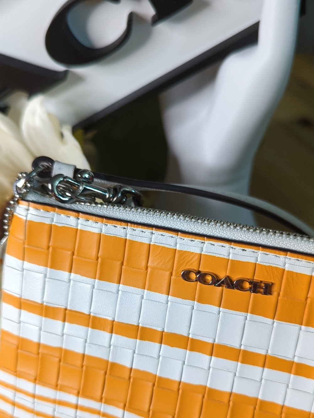 Coach Bleeker Striped Wristlet With Metal Hang Tag - Picture 4 of 9